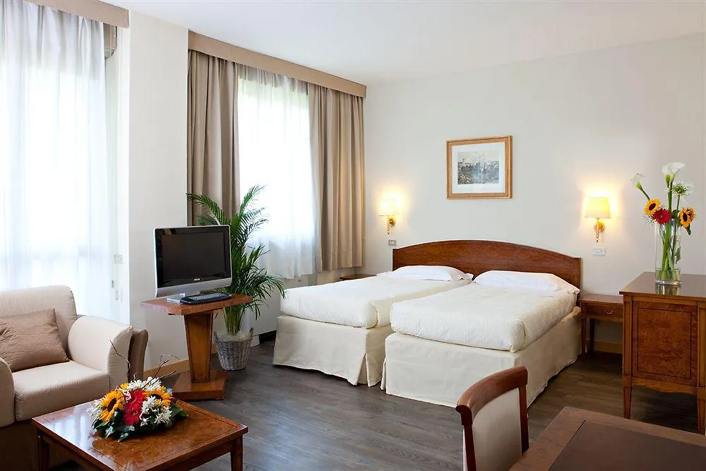 Hotel Atahotel Quark Milan